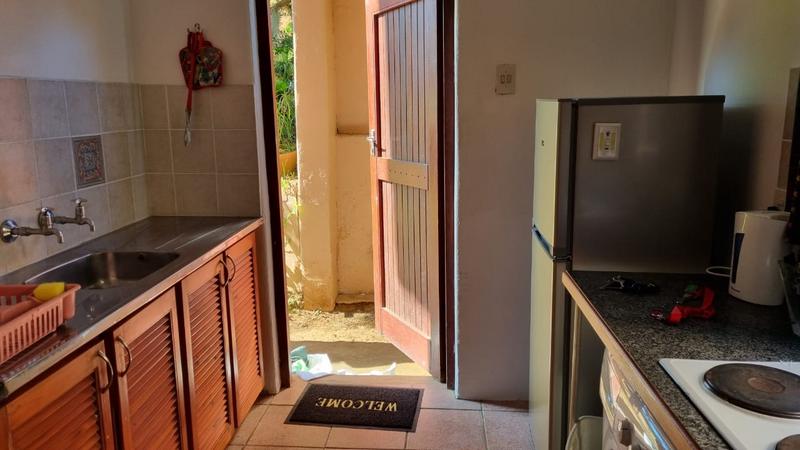 To Let 2 Bedroom Property for Rent in Port Edward KwaZulu-Natal