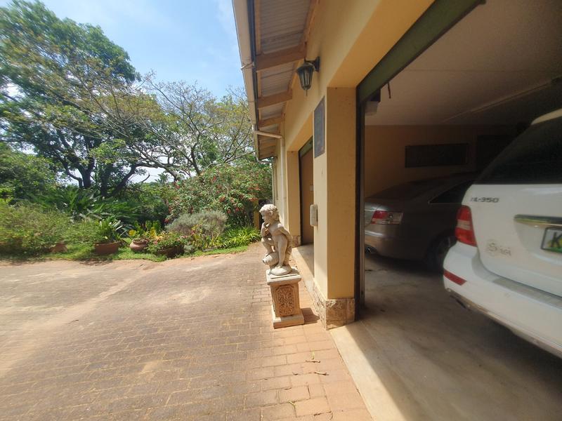 3 Bedroom Property for Sale in Umtentweni KwaZulu-Natal