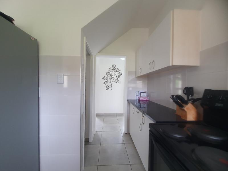 2 Bedroom Property for Sale in Umtentweni KwaZulu-Natal