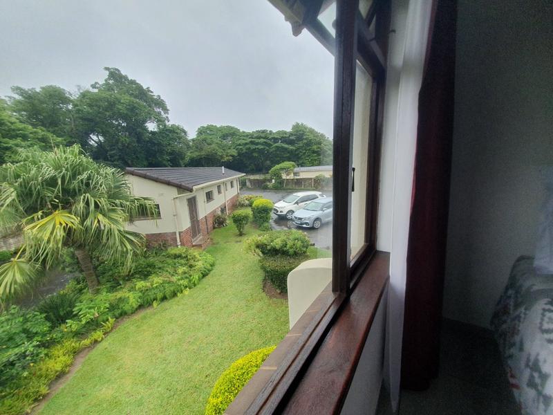 2 Bedroom Property for Sale in Umtentweni KwaZulu-Natal