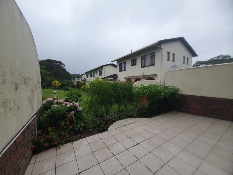 2 Bedroom Property for Sale in Umtentweni KwaZulu-Natal