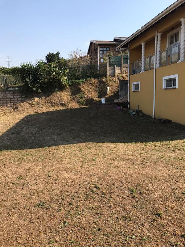 To Let 4 Bedroom Property for Rent in Avoca KwaZulu-Natal