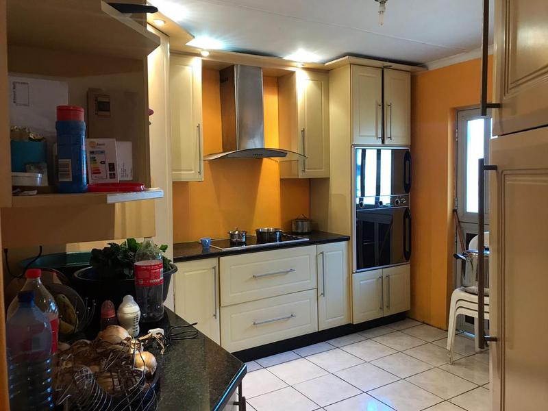 To Let 4 Bedroom Property for Rent in Avoca KwaZulu-Natal