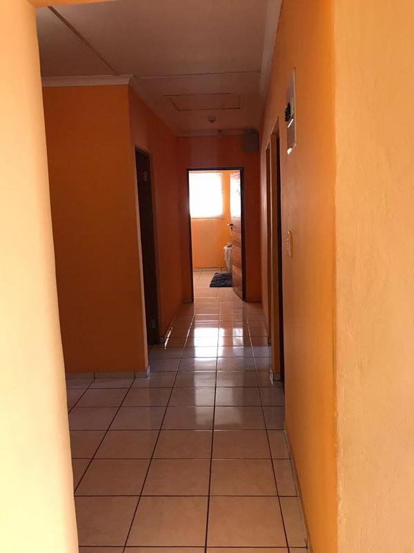 To Let 4 Bedroom Property for Rent in Avoca KwaZulu-Natal