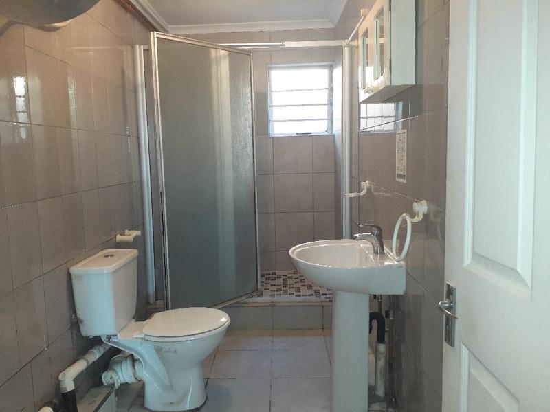 To Let 2 Bedroom Property for Rent in Overport KwaZulu-Natal