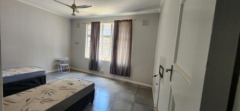 2 Bedroom Property for Sale in Glenwood KwaZulu-Natal