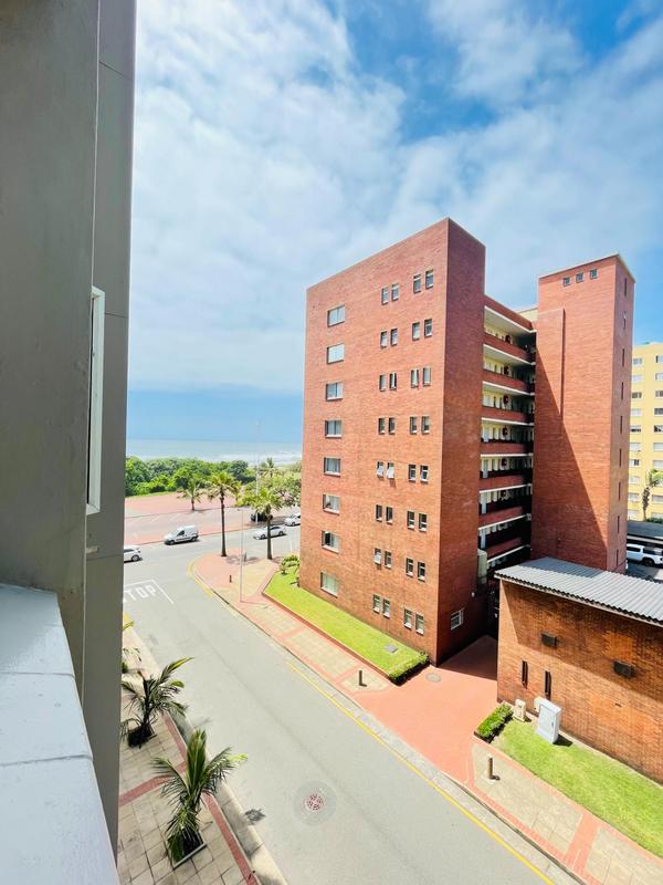 1 Bedroom Property for Sale in North Beach KwaZulu-Natal