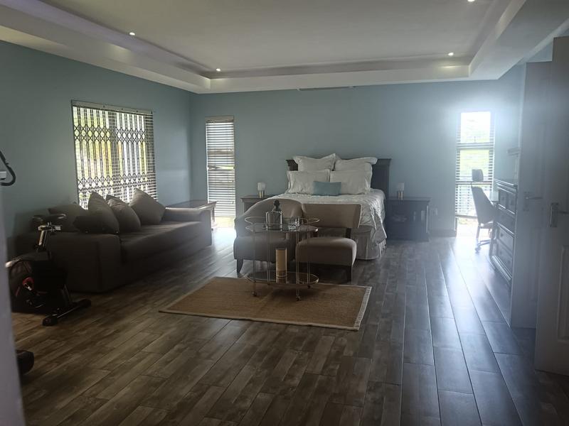 5 Bedroom Property for Sale in Yellowwood Park KwaZulu-Natal