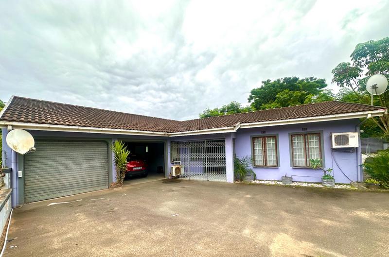 3 Bedroom Property for Sale in Woodhaven KwaZulu-Natal