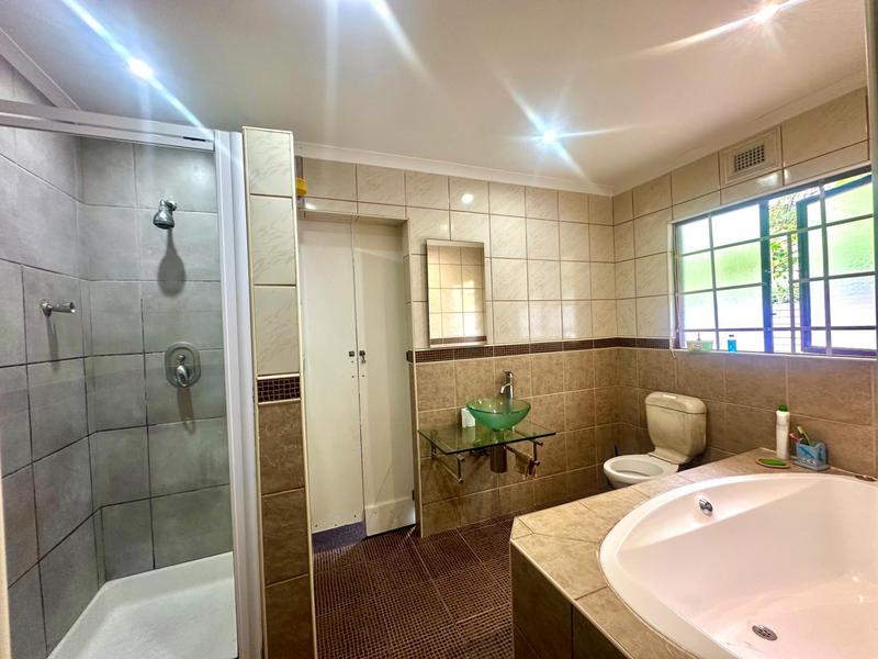 3 Bedroom Property for Sale in Woodhaven KwaZulu-Natal