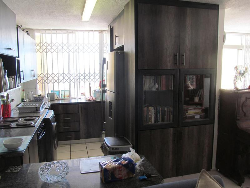 2 Bedroom Property for Sale in Uvongo KwaZulu-Natal