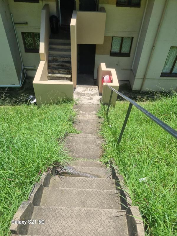 2 Bedroom Property for Sale in Bellair KwaZulu-Natal