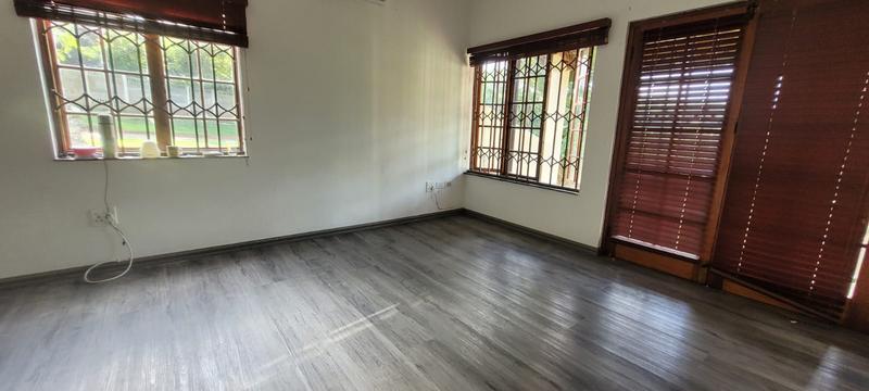 To Let 4 Bedroom Property for Rent in Umkomaas KwaZulu-Natal