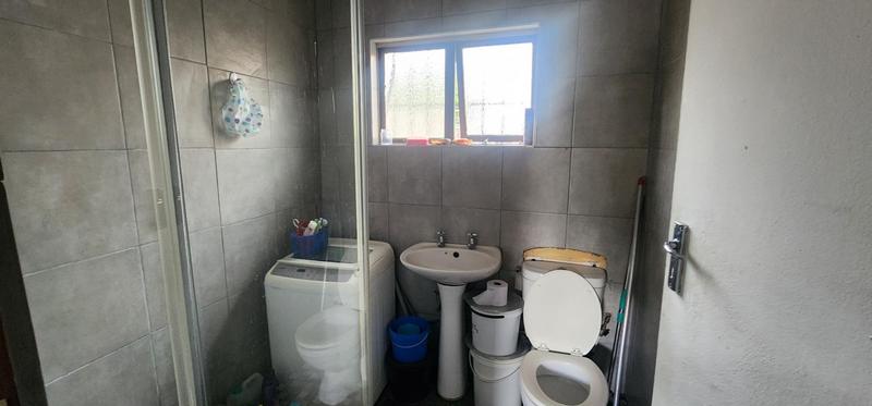 To Let 2 Bedroom Property for Rent in Sunpark KwaZulu-Natal