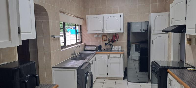 3 Bedroom Property for Sale in Umkomaas KwaZulu-Natal