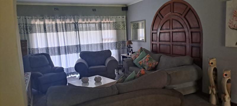 3 Bedroom Property for Sale in Umkomaas KwaZulu-Natal