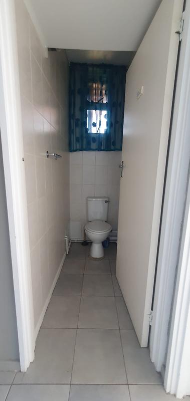 2 Bedroom Property for Sale in Scottburgh KwaZulu-Natal