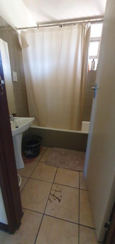 2 Bedroom Property for Sale in Scottburgh KwaZulu-Natal