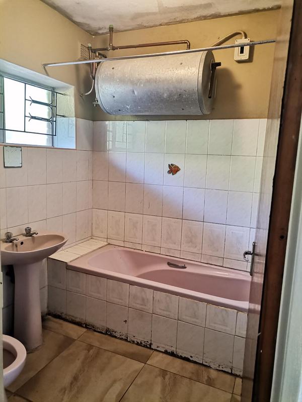 To Let 2 Bedroom Property for Rent in Empangeni Central KwaZulu-Natal