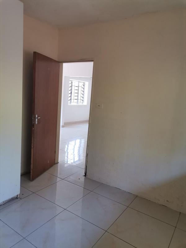 To Let 2 Bedroom Property for Rent in Empangeni Central KwaZulu-Natal