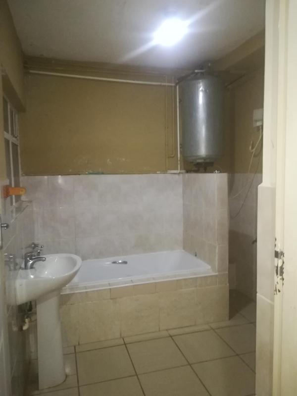 To Let 2 Bedroom Property for Rent in Empangeni Central KwaZulu-Natal