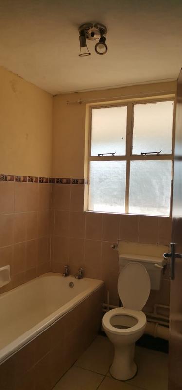 2 Bedroom Property for Sale in Empangeni Central KwaZulu-Natal