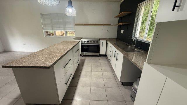 To Let 2 Bedroom Property for Rent in Hatton Estate KwaZulu-Natal