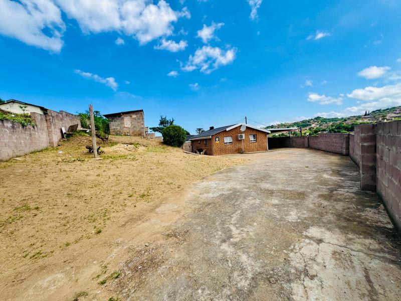 2 Bedroom Property for Sale in Umlazi KwaZulu-Natal