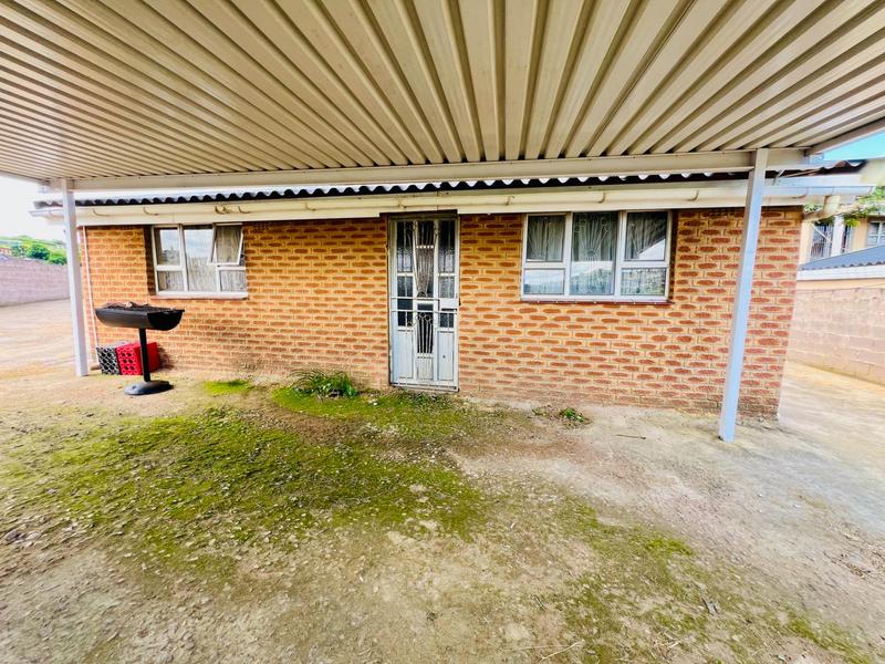 2 Bedroom Property for Sale in Umlazi KwaZulu-Natal