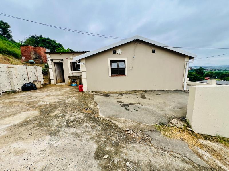 3 Bedroom Property for Sale in Kwamashu KwaZulu-Natal