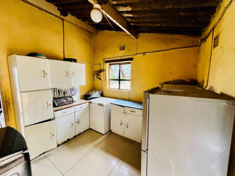 3 Bedroom Property for Sale in Kwamashu KwaZulu-Natal