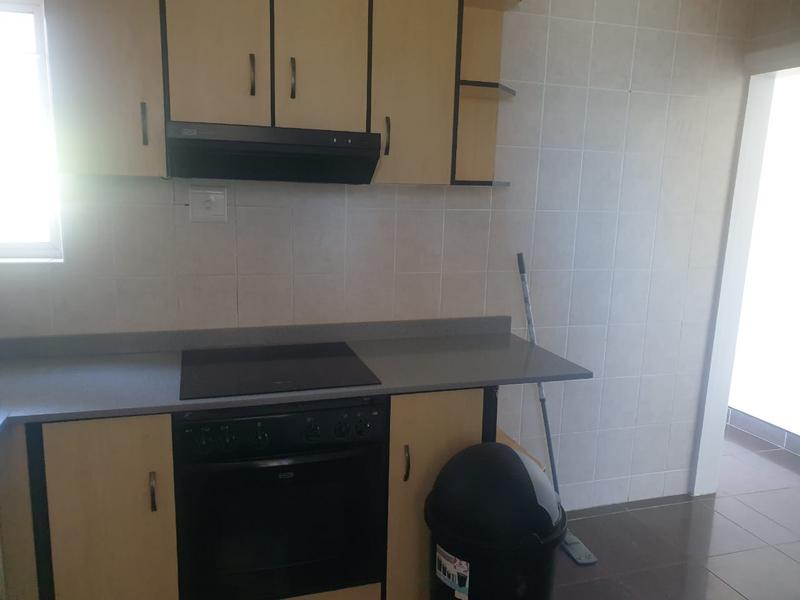 To Let 2 Bedroom Property for Rent in La Mercy KwaZulu-Natal