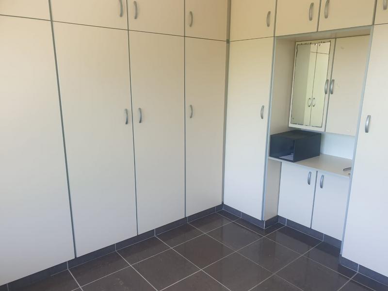 To Let 2 Bedroom Property for Rent in La Mercy KwaZulu-Natal