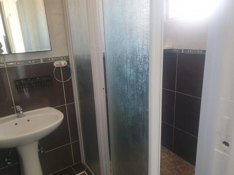 To Let 2 Bedroom Property for Rent in La Mercy KwaZulu-Natal