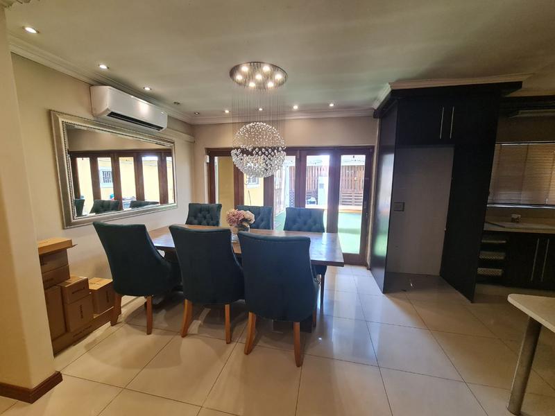 8 Bedroom Property for Sale in Bellair KwaZulu-Natal