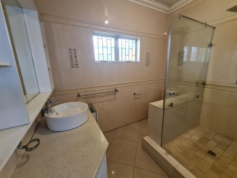 8 Bedroom Property for Sale in Bellair KwaZulu-Natal