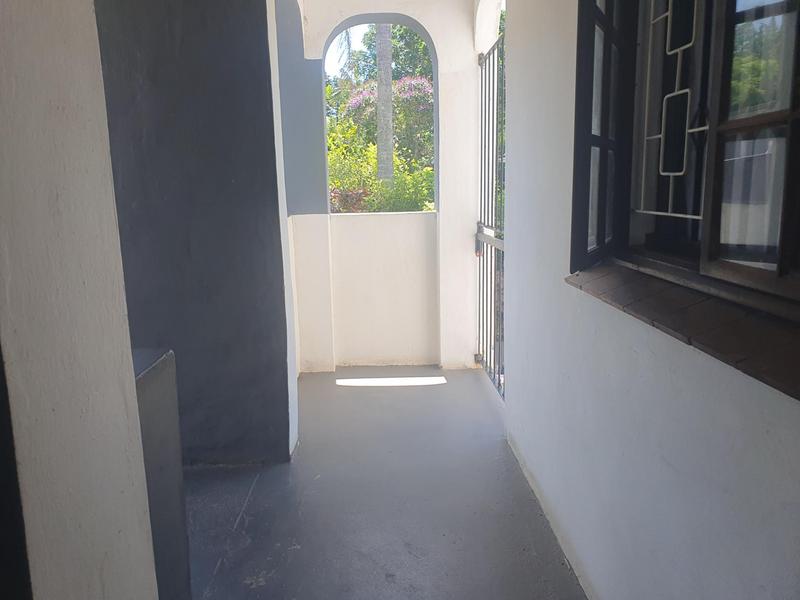 2 Bedroom Property for Sale in Umtentweni KwaZulu-Natal