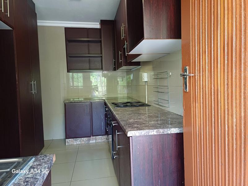 8 Bedroom Property for Sale in Reservoir Hills KwaZulu-Natal