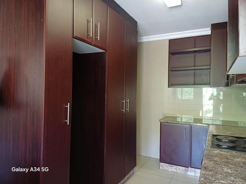 8 Bedroom Property for Sale in Reservoir Hills KwaZulu-Natal