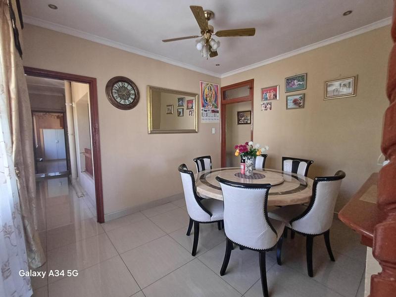 8 Bedroom Property for Sale in Reservoir Hills KwaZulu-Natal