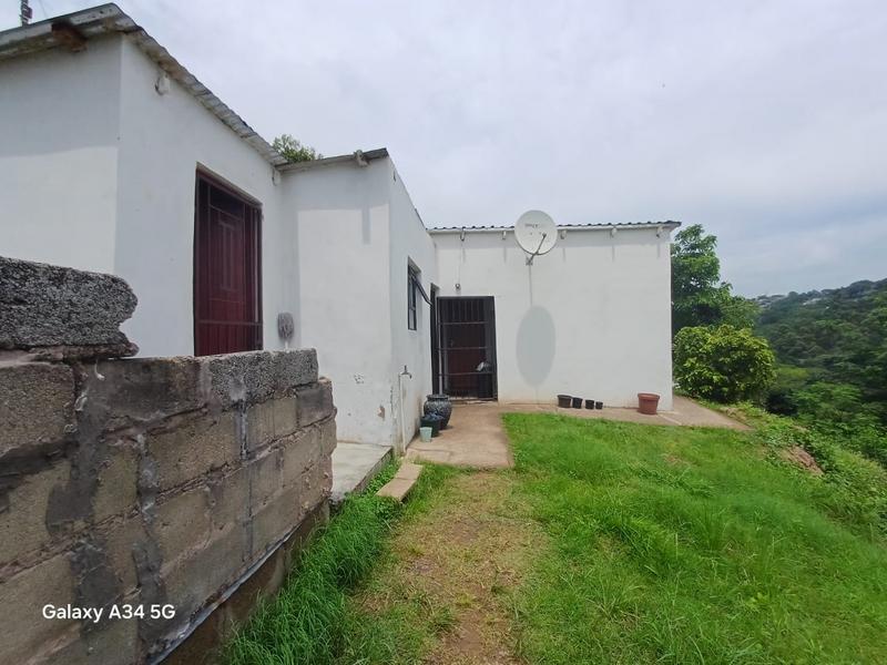 2 Bedroom Property for Sale in Savannah Park KwaZulu-Natal