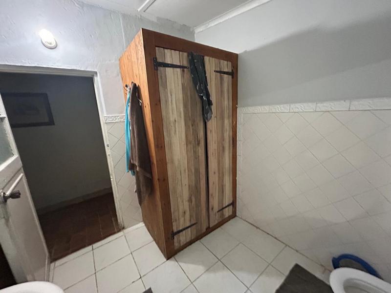 To Let 2 Bedroom Property for Rent in Port Edward KwaZulu-Natal