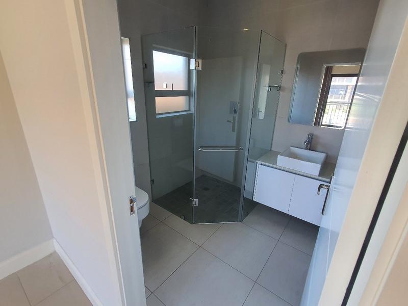 4 Bedroom Property for Sale in Izinga KwaZulu-Natal