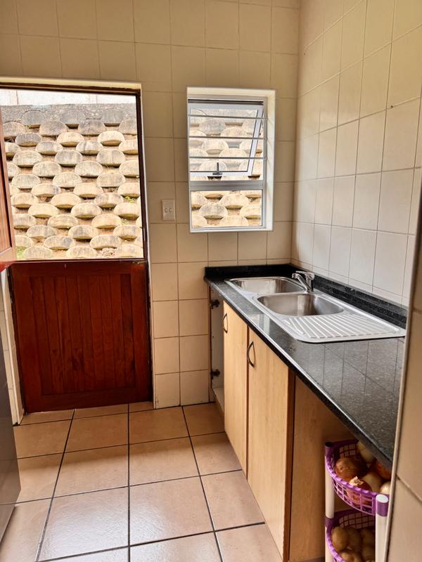 3 Bedroom Property for Sale in Uvongo KwaZulu-Natal