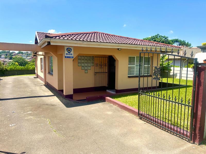 3 Bedroom Property for Sale in Montclair KwaZulu-Natal