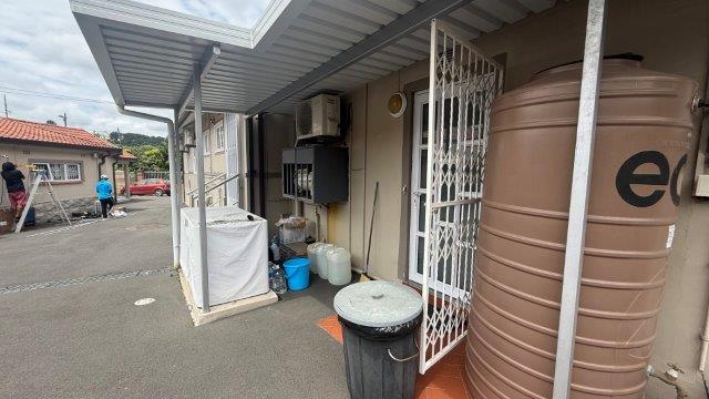 To Let commercial Property for Rent in Glen Park KwaZulu-Natal