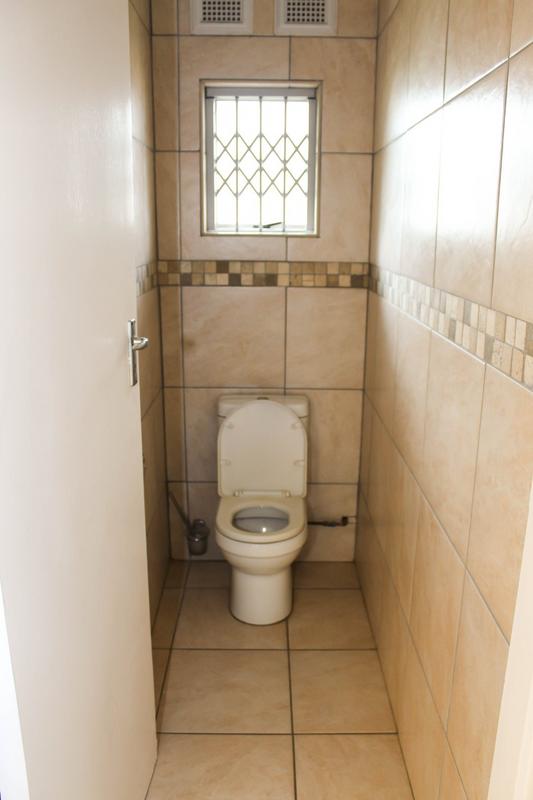 To Let 3 Bedroom Property for Rent in Bluff KwaZulu-Natal