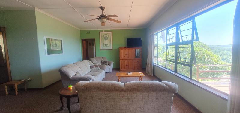 To Let 3 Bedroom Property for Rent in Umkomaas KwaZulu-Natal