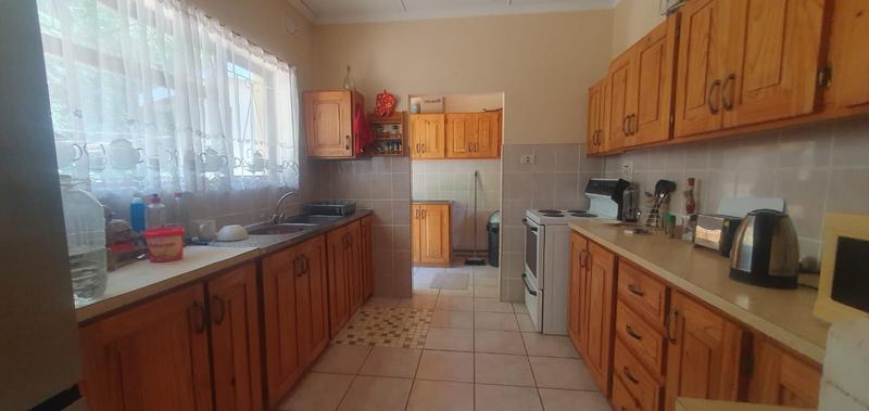 To Let 3 Bedroom Property for Rent in Umkomaas KwaZulu-Natal