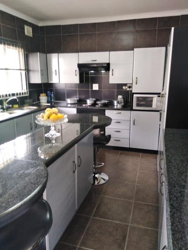 3 Bedroom Property for Sale in Regency Park KwaZulu-Natal